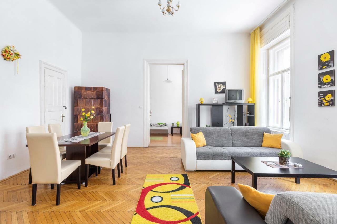Izabella Home 2 Budapeste Exterior foto